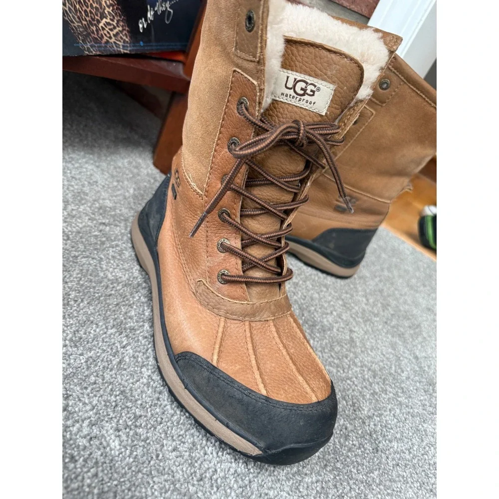 UGG‎ Australia Adirondack III Women's Boots - Chestnut, US 9.5